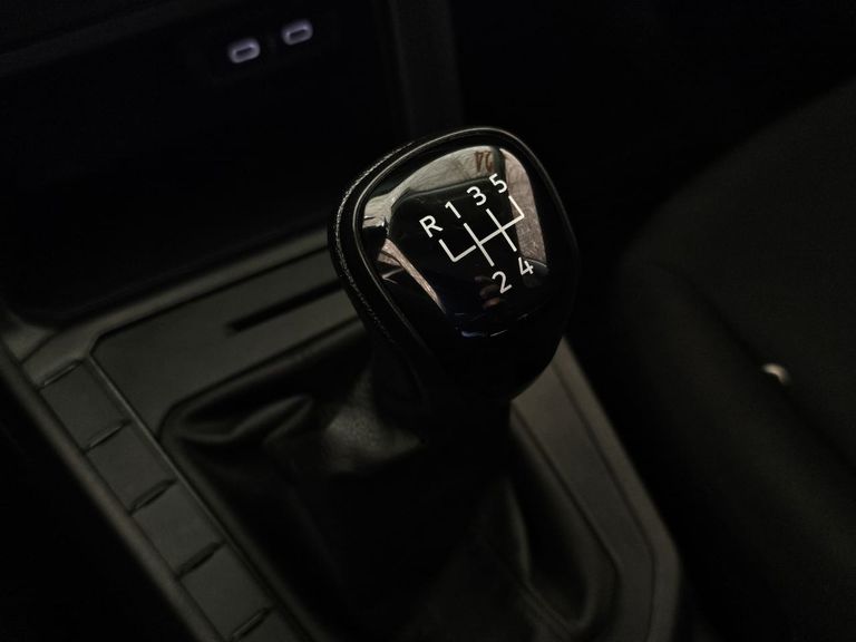 VolksWagen Polo 1.0 MPI Flex 12V 5p