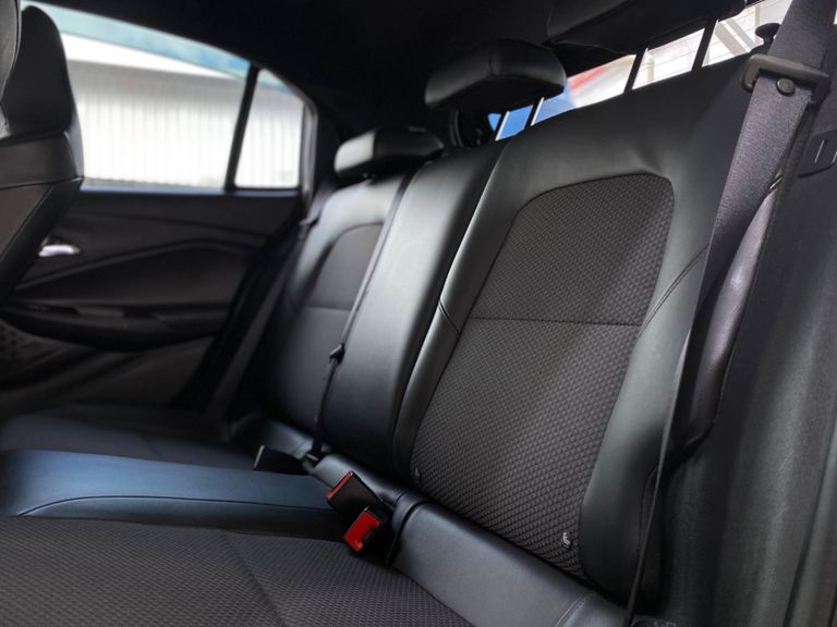 Chevrolet ONIX HATCH RS 1.0 TB 12V Flex 5p Aut.