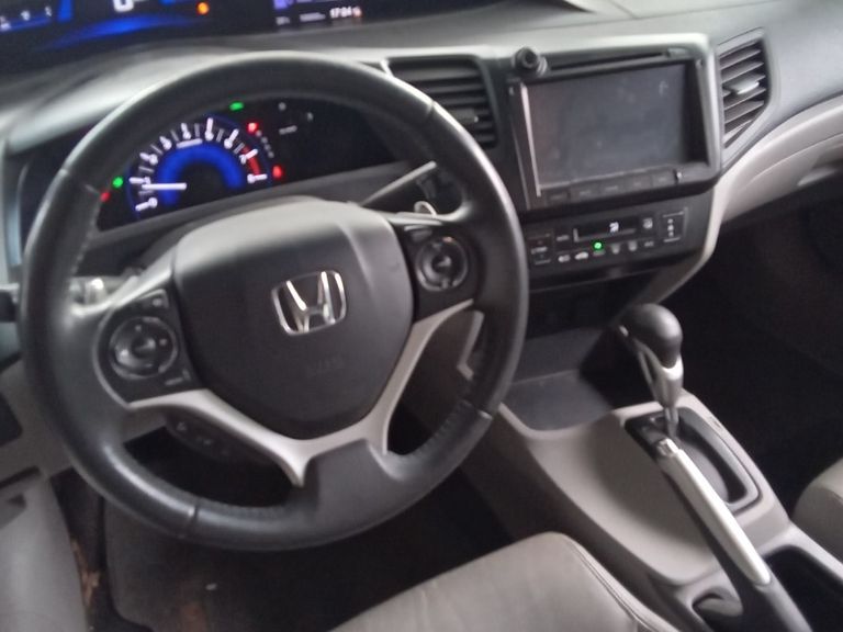 Honda Civic Sedan LXR 2.0 Flexone 16V Aut. 4p