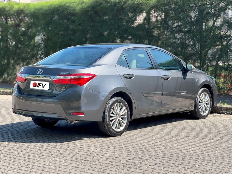 Toyota Corolla XEi 2.0 Flex 16V Aut.
