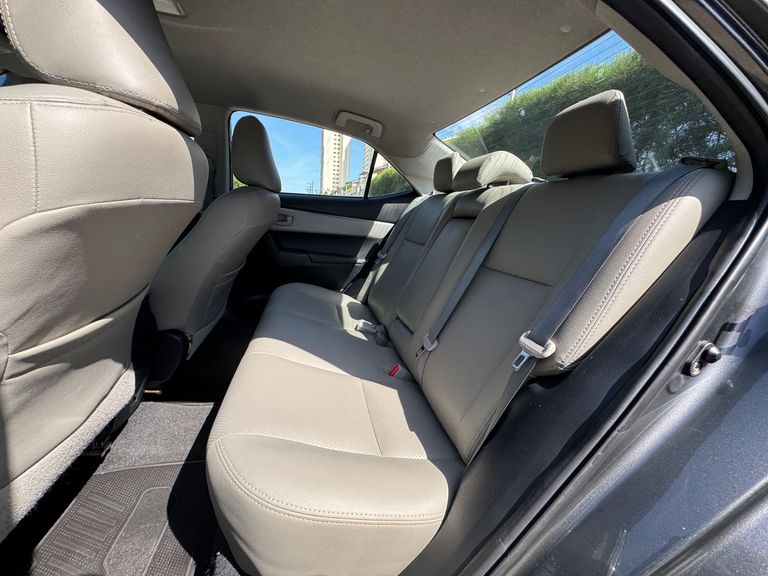 Toyota Corolla XEi 2.0 Flex 16V Aut.