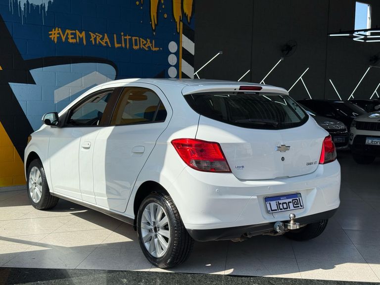 Chevrolet ONIX HATCH LT 1.4 8V FlexPower 5p Mec.