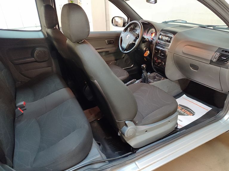 Fiat Strada Working HARD 1.4 Fire Flex 8V CD