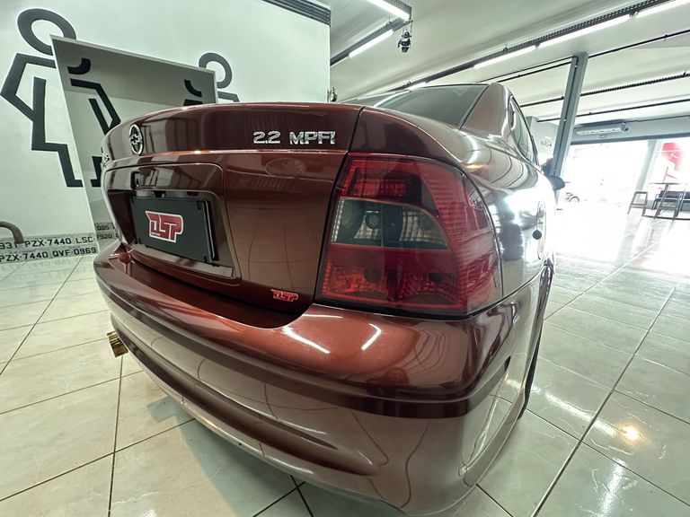 Chevrolet Vectra GLS/ Challenge 2.2 MPFI 16V