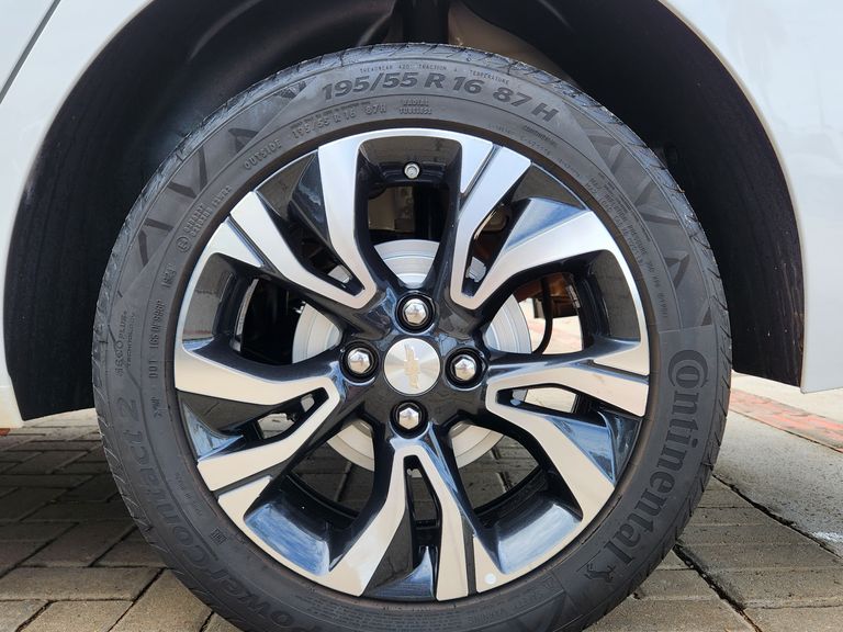 Chevrolet ONIX SED. Plus PREM. 1.0 12V TB Flex Aut