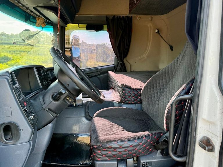 SCANIA P-360 A 6x2 2p (diesel) (E5)