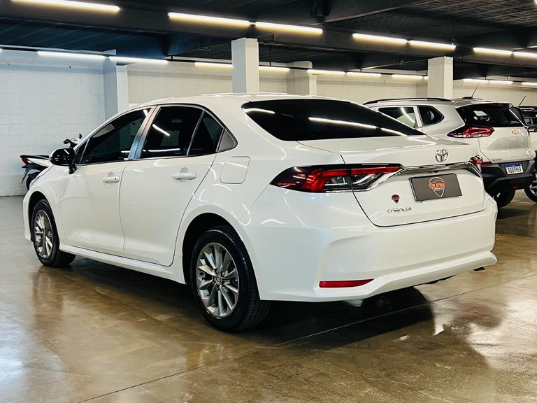 Toyota Corolla GLi 2.0 16V Flex Aut.