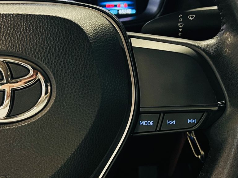 Toyota Corolla GLi 2.0 16V Flex Aut.