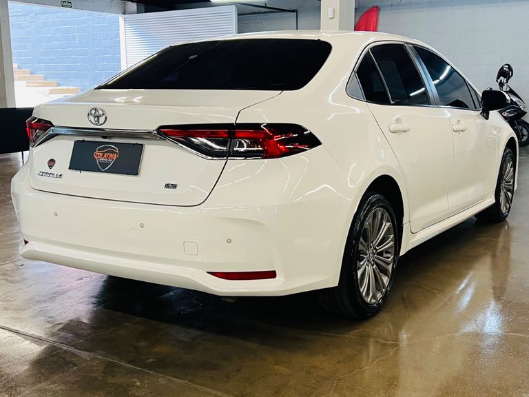 Toyota Corolla XEi 2.0 Flex 16V Aut.