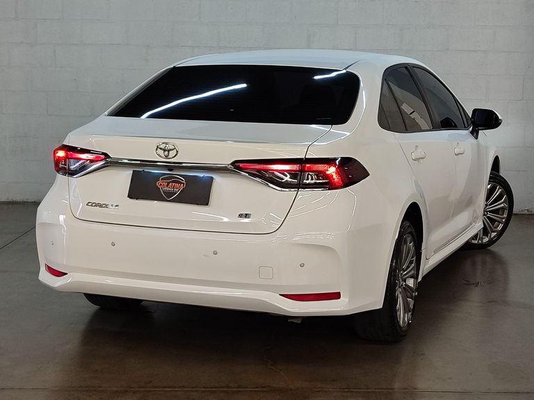 Toyota Corolla XEi 2.0 Flex 16V Aut.