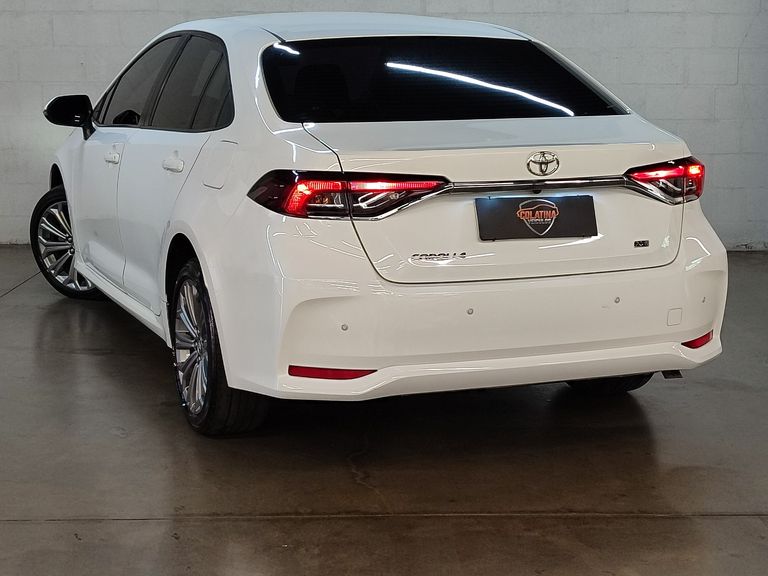 Toyota Corolla XEi 2.0 Flex 16V Aut.