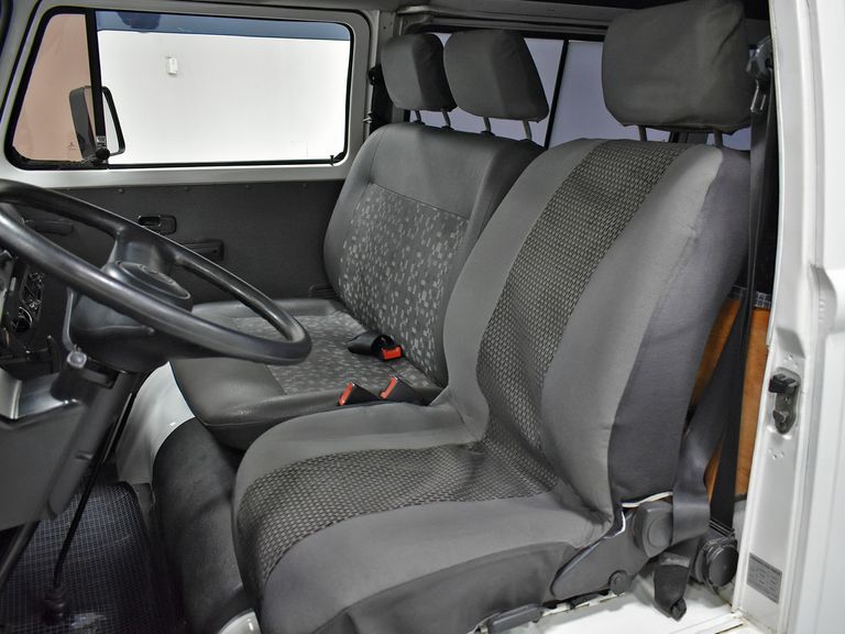 VolksWagen Kombi Lotação 1.4 Mi Total Flex 8V