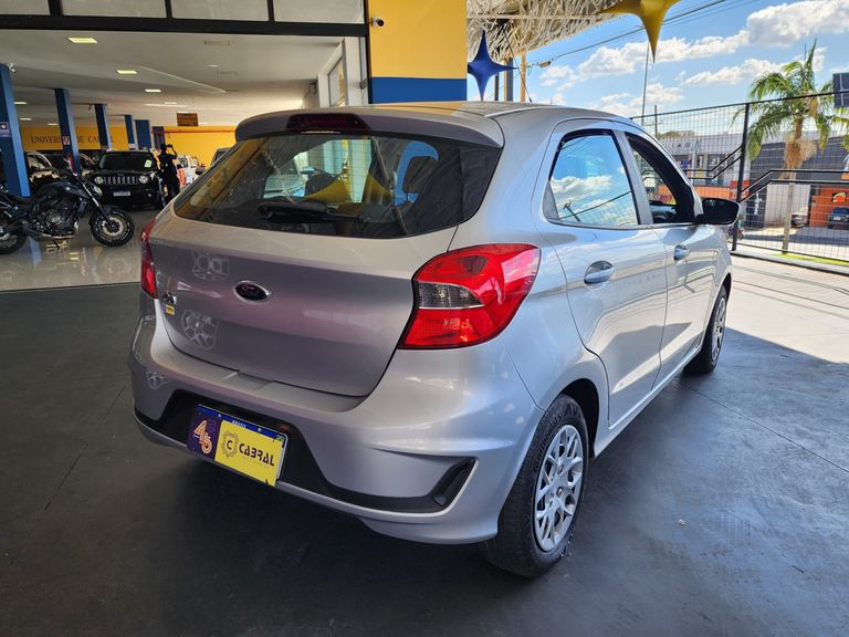 Ford Ka 1.0 SE/SE Plus TiVCT Flex 5p