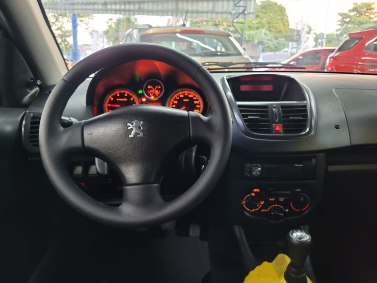 Peugeot 207 XR 1.4 Flex 8V 5p
