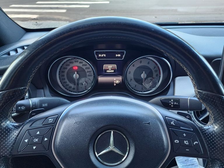 Mercedes CLA-200 First Edition 1.6 TB 16V  Aut.
