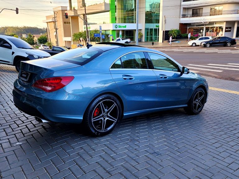 Mercedes CLA-200 First Edition 1.6 TB 16V  Aut.