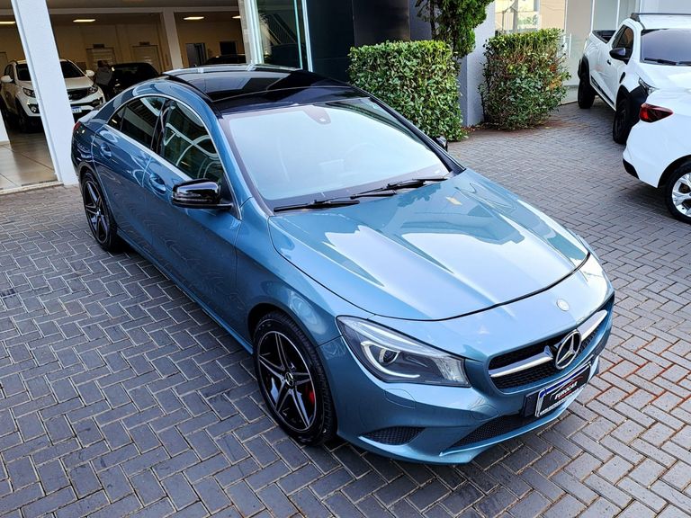 Mercedes CLA-200 First Edition 1.6 TB 16V  Aut.