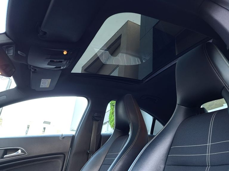 Mercedes CLA-200 First Edition 1.6 TB 16V  Aut.