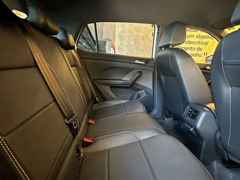 VolksWagen T-Cross Comfortline 1.0 TSI Flex 5p Aut.