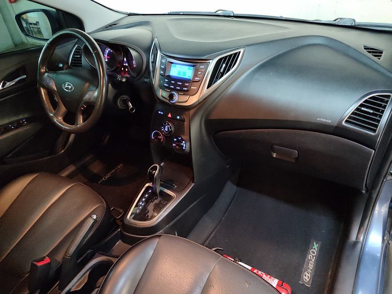 Hyundai HB20X Premium 1.6 Flex 16V Aut.