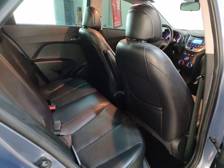 Hyundai HB20X Premium 1.6 Flex 16V Aut.