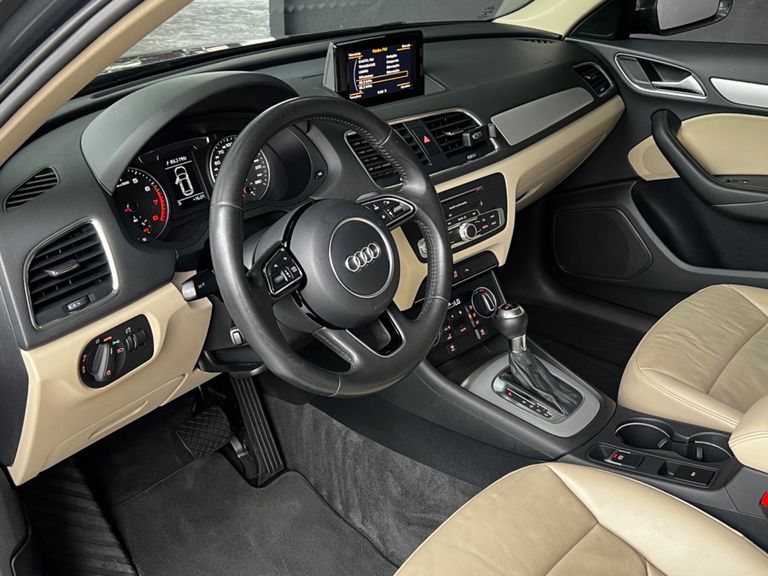 Audi Q3 1.4 TFSI/TFSI Flex S-tronic 5p