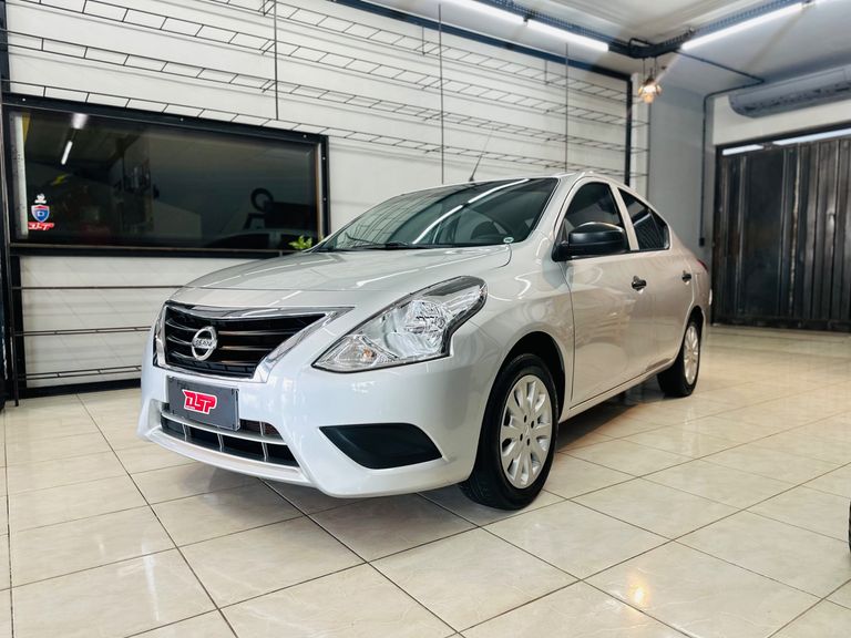 Nissan VERSA V-DRIVE Esp.Ed. 1.6 16v Flex Aut.
