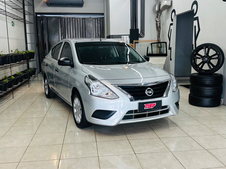 Nissan VERSA V-DRIVE Esp.Ed. 1.6 16v Flex Aut.