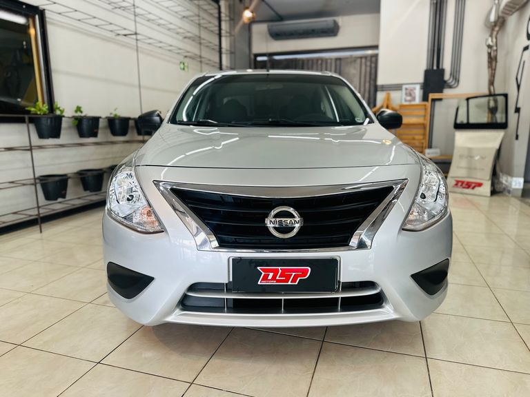 Nissan VERSA V-DRIVE Esp.Ed. 1.6 16v Flex Aut.