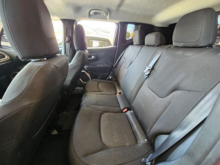 Jeep Renegade Sport 1.8 4x2 Flex 16V Aut.
