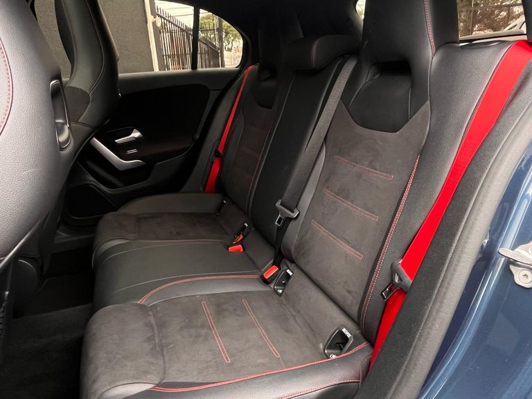 Mercedes A35 AMG Laun. Edition 4MATIC 2.0 TB Aut
