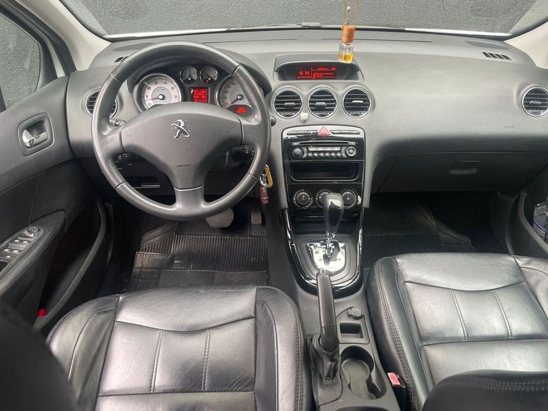 Peugeot 308 Business 1.6 Turbo Flex 16V 5p Aut.