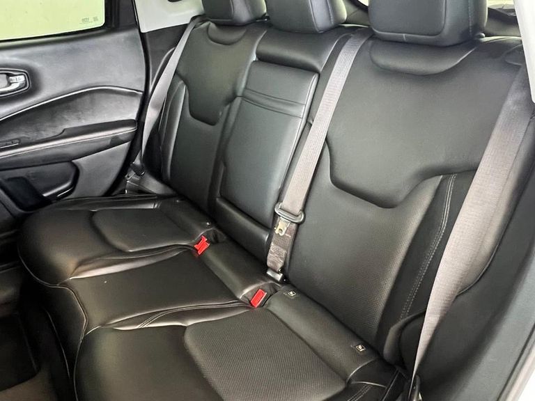 Jeep COMPASS LONGITUDE 2.0 4x4 Dies. 16V Aut.