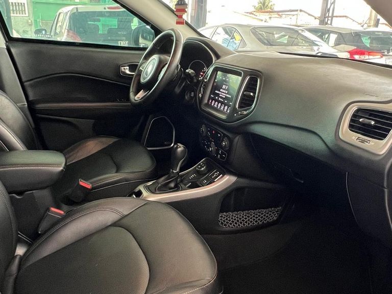 Jeep COMPASS LONGITUDE 2.0 4x4 Dies. 16V Aut.