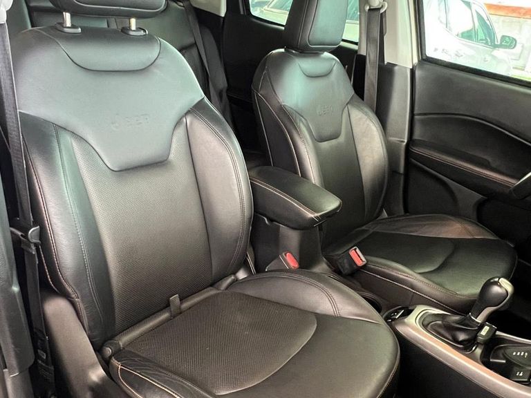 Jeep COMPASS LONGITUDE 2.0 4x4 Dies. 16V Aut.