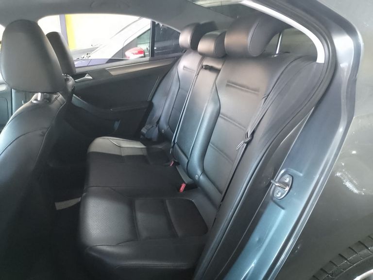 VolksWagen JETTA Comfortline 1.4 TSI 16V 4p Aut.