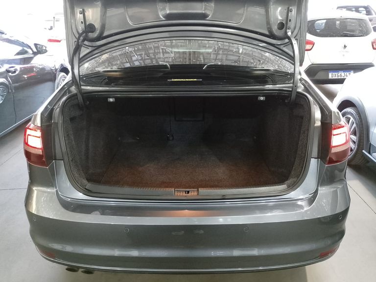VolksWagen JETTA Comfortline 1.4 TSI 16V 4p Aut.