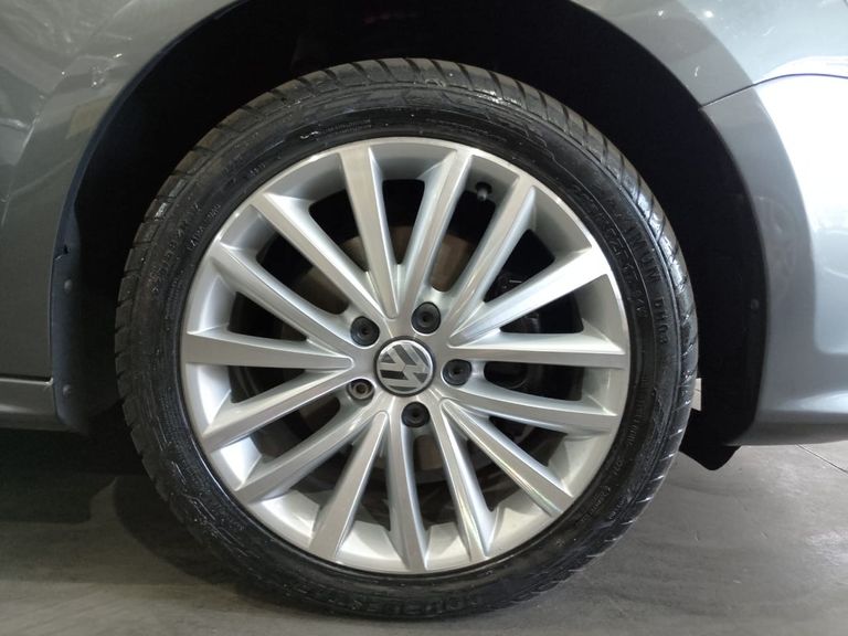 VolksWagen JETTA Comfortline 1.4 TSI 16V 4p Aut.