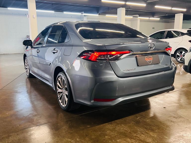 Toyota Corolla XEi 2.0 Flex 16V Aut.
