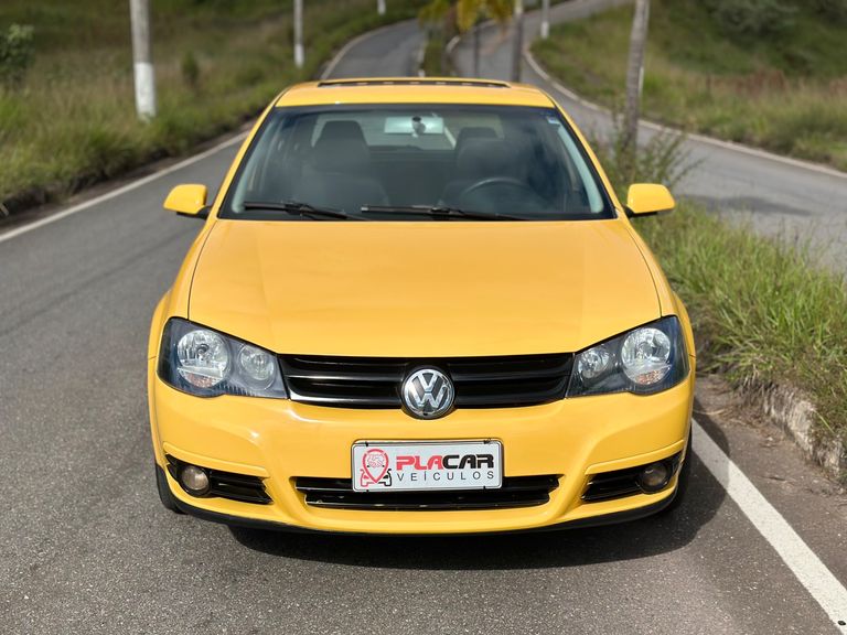 VolksWagen Golf 1.6 Mi Total Flex 8V 4p