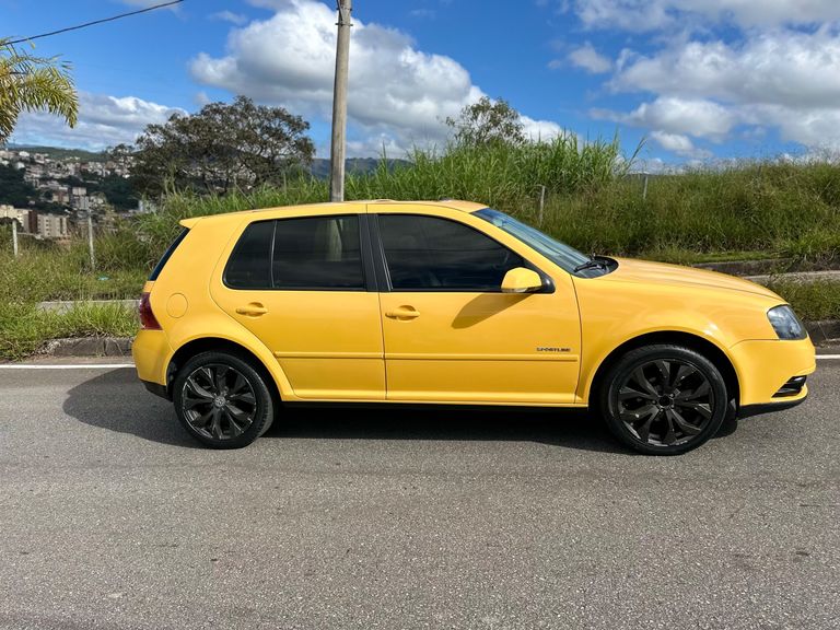 VolksWagen Golf 1.6 Mi Total Flex 8V 4p