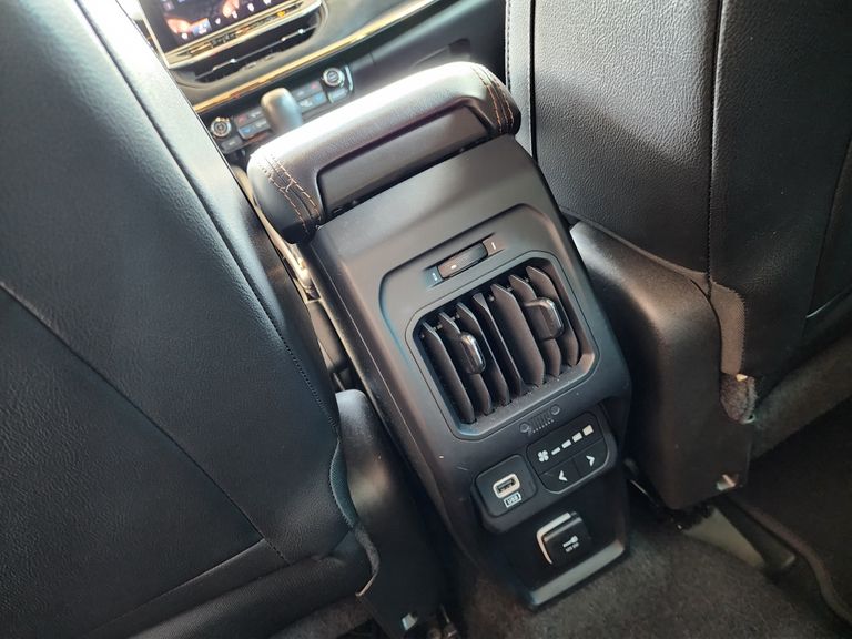Jeep Commander Limited TD380 2.0 4x4 Die.Aut.