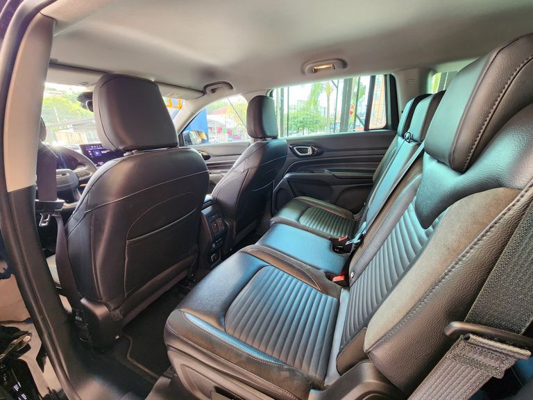 Jeep Commander Limited TD380 2.0 4x4 Die.Aut.