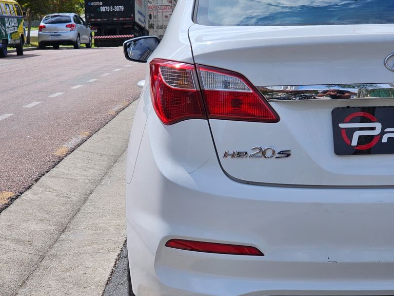 Hyundai HB20S C.Plus/C.Style1.0 Flex 12V Mec. 4P