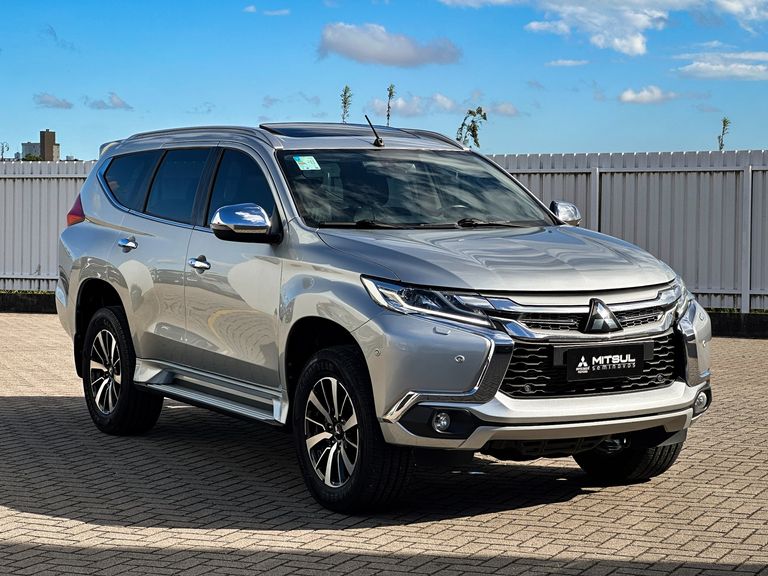Mitsubishi Pajero Sport HPE 2.4 4x4 Diesel Aut.