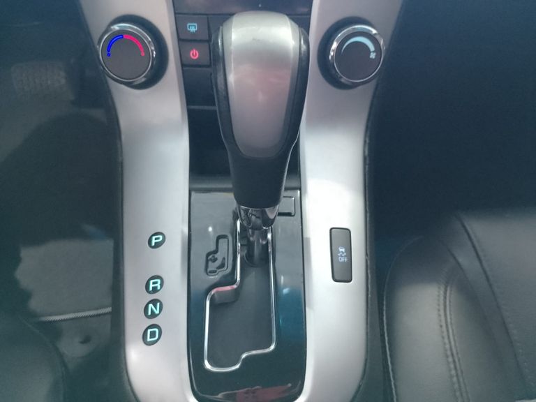 Chevrolet CRUZE LT 1.8 16V FlexPower 4p Aut.