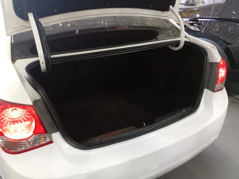 Chevrolet CRUZE LT 1.8 16V FlexPower 4p Aut.