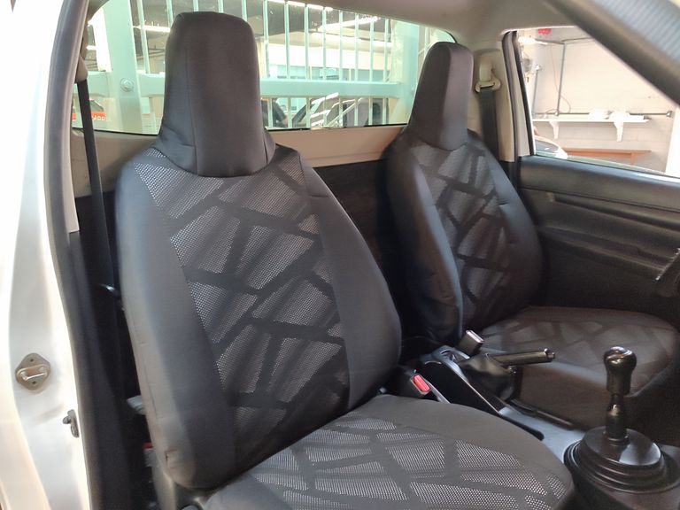 Toyota Hilux Chassi 4x4 2.8 TDI Diesel Mec.