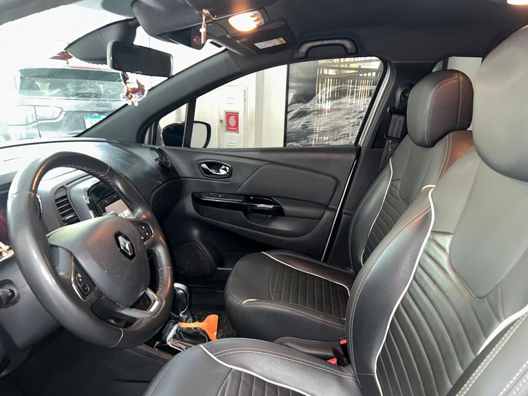 Renault CAPTUR Intense 2.0 16V Flex 5p Aut.