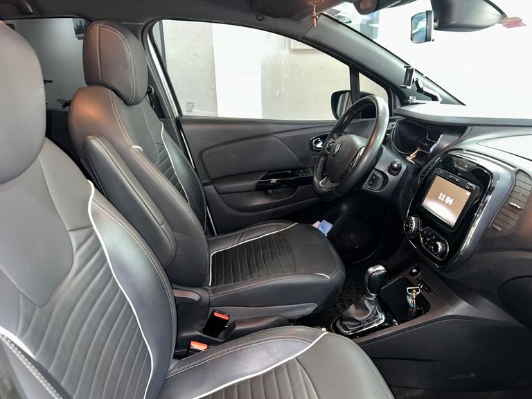 Renault CAPTUR Intense 2.0 16V Flex 5p Aut.